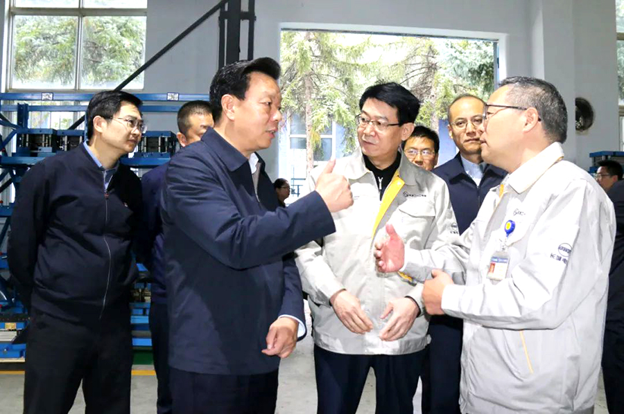 甘肃省副省长陈得信到bevictor伟德天水两户企业调研